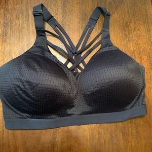 Victoria Secret Sport Bra 38DD